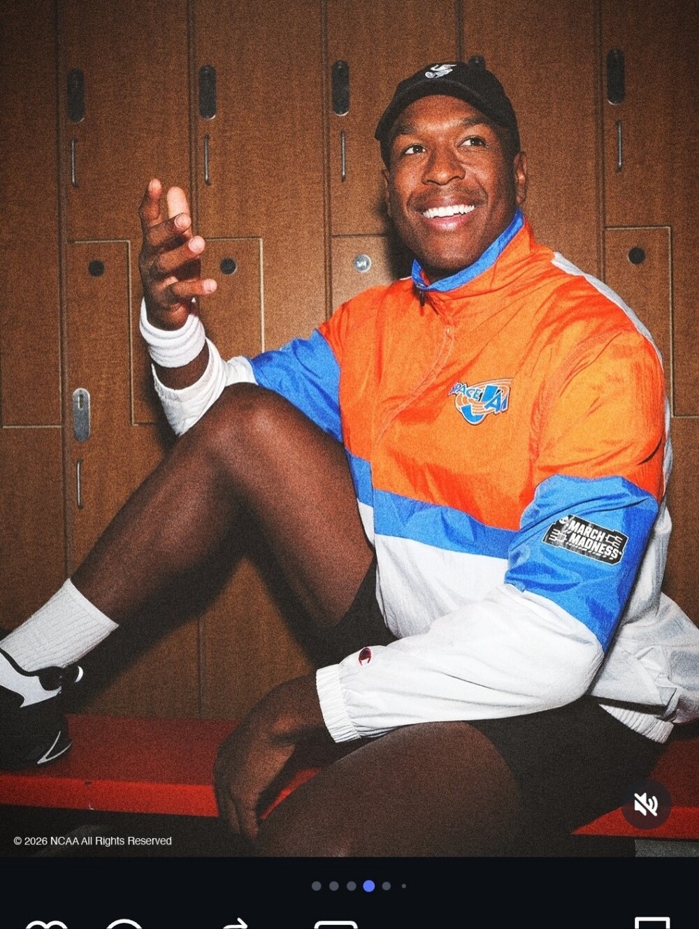Champion Space Jam Tune Squad Windbreaker Jacket Sz Med